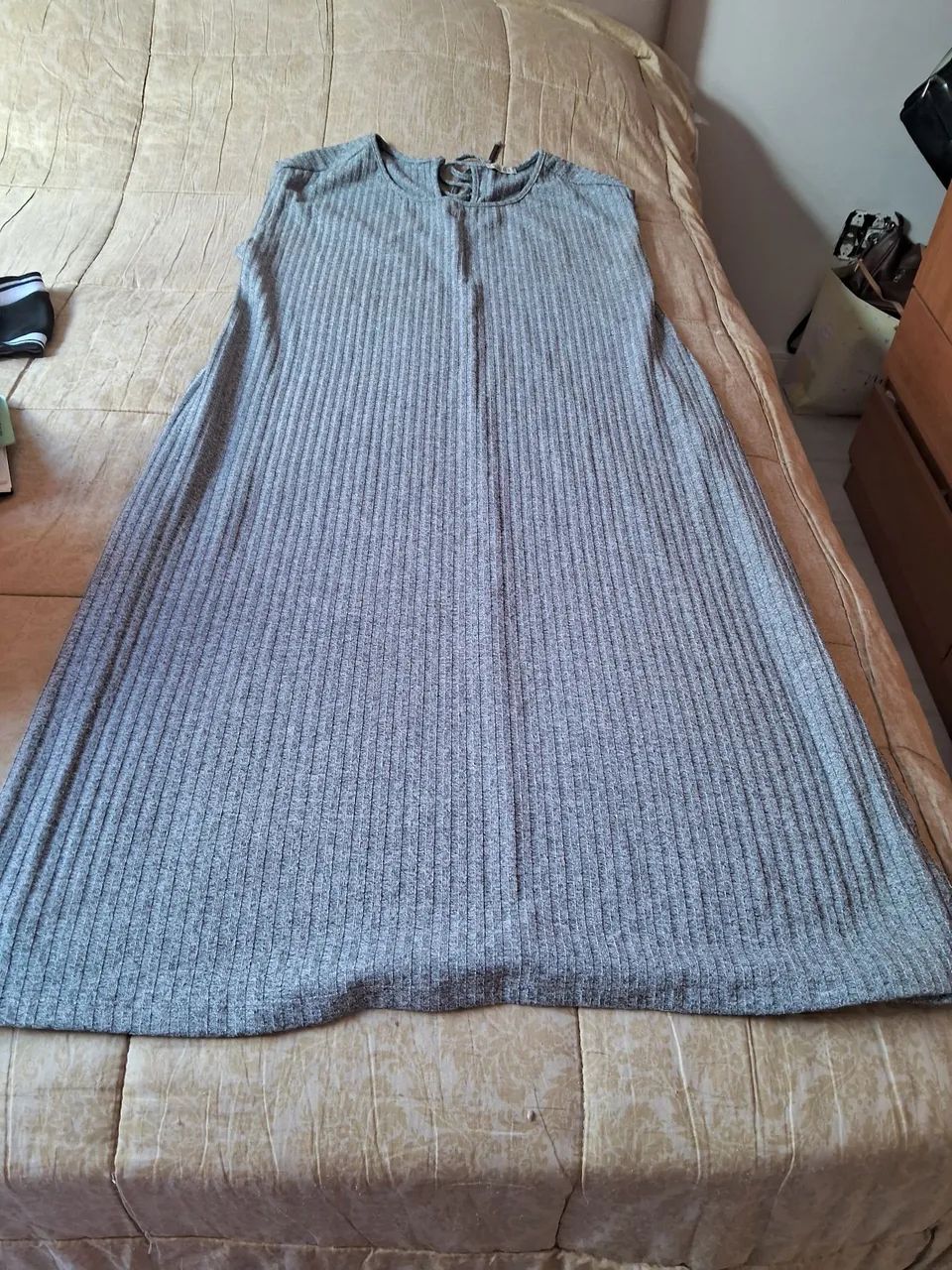 Vestidos,  Blusas,  Bolsas  - Foto 4