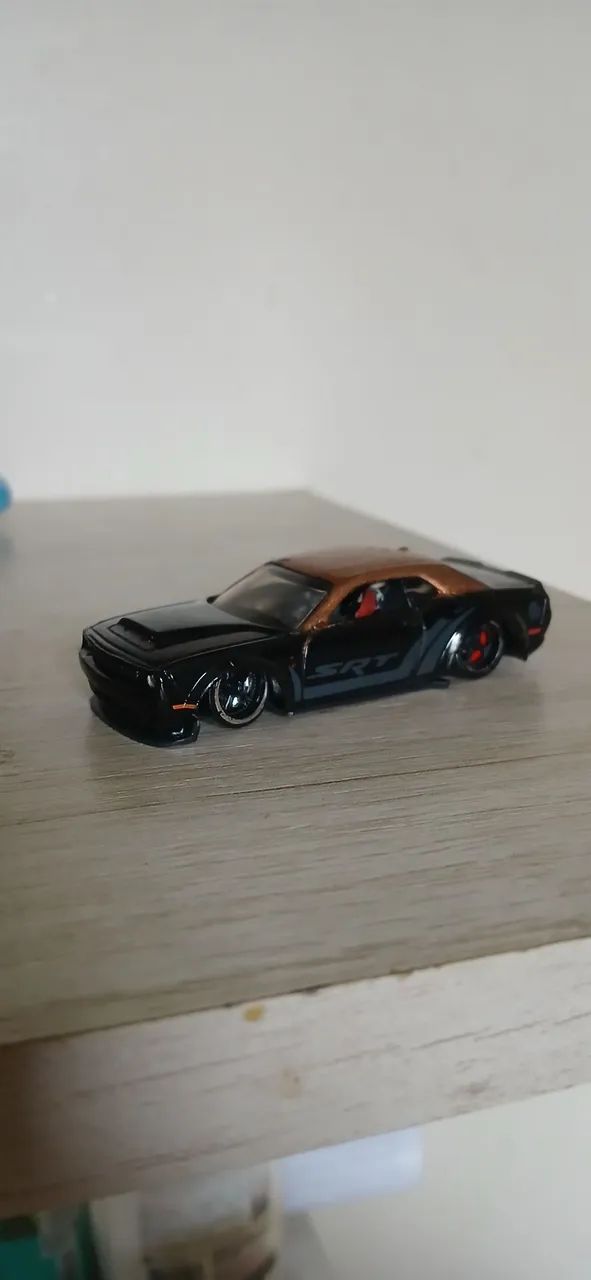 18 Dodge Challenger SRT Demon hotwheels customizado - Foto 4