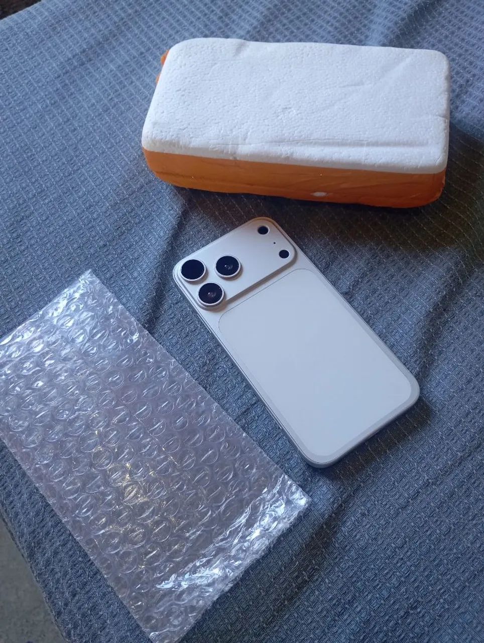 Tampa do iPhone 17 para iPhone XR completo  - Foto 3