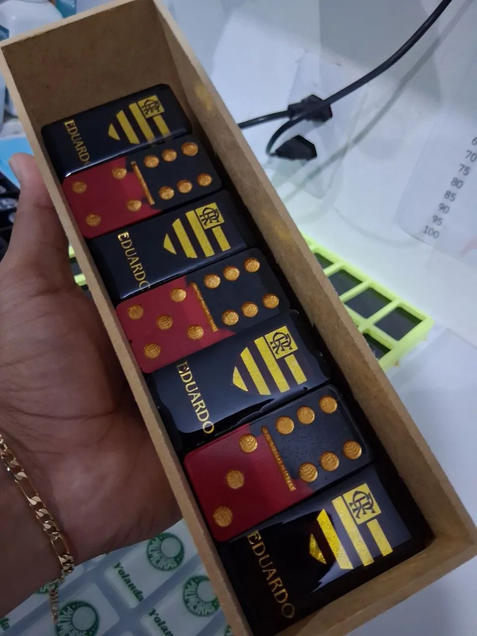 Dominó personalizado com características únicas  - Foto 3