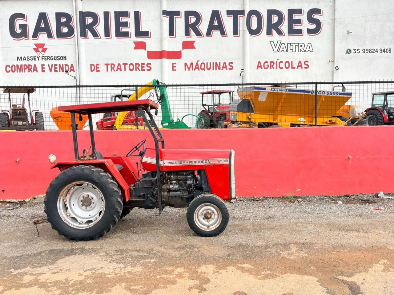Trator massey 235