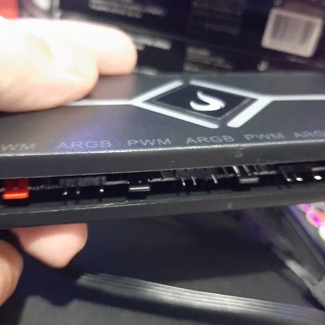 Controladora Gamer PWM e ARGB Hub - 3 pinos 5v - Foto 4