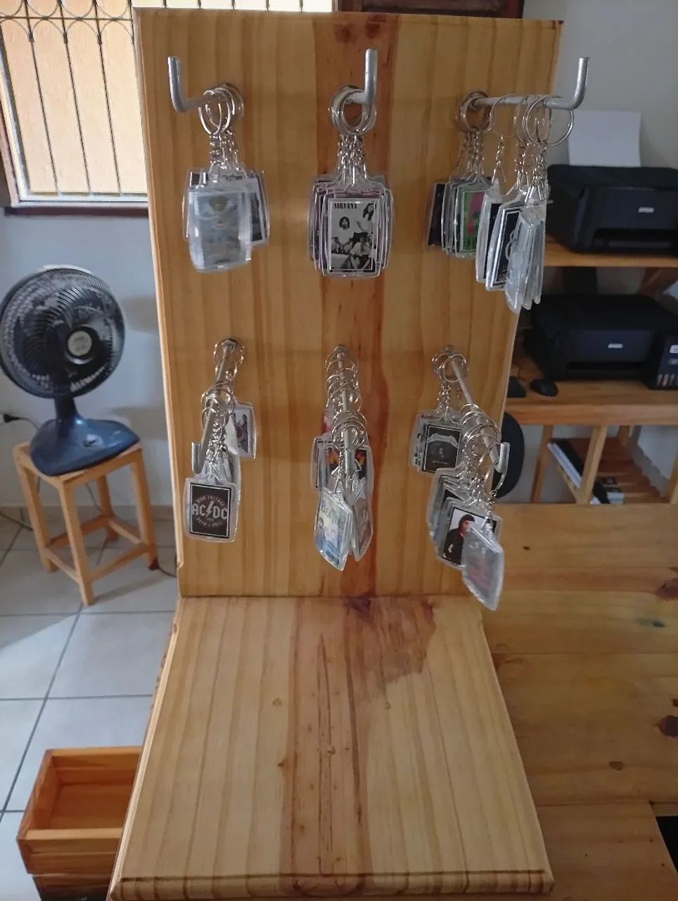 Expositor de Madeira (ótimo estado)