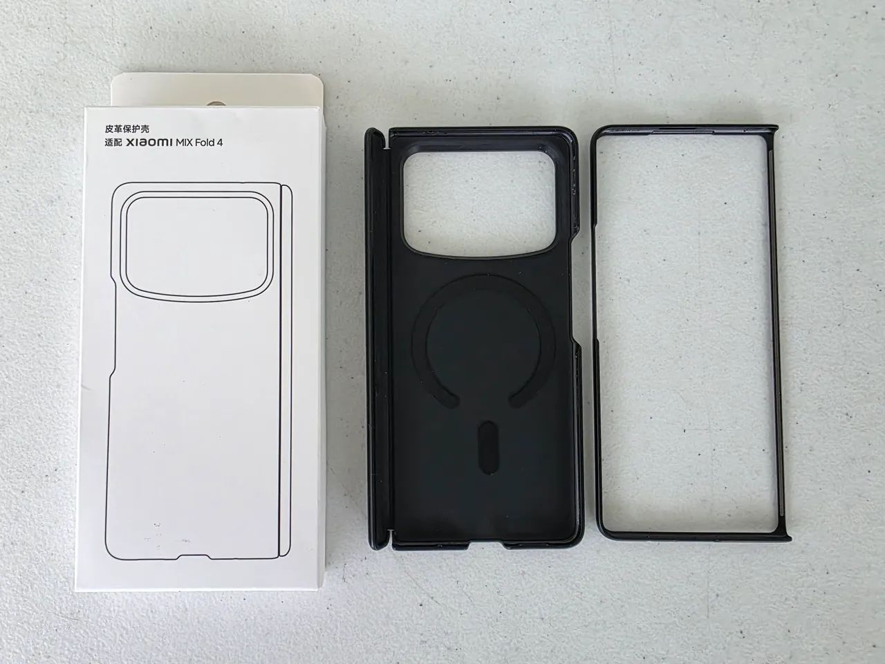 Case Oficial Couro - Proteção completa Xiaomi Mix Fold 4 - Foto 2