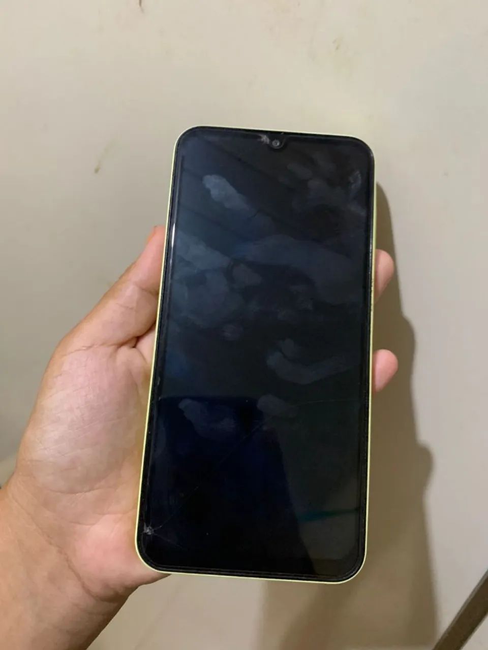 Vende-se A15 em perfeito estado 