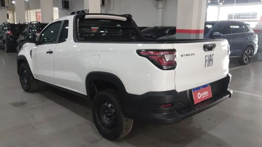 Fiat Strada Endurance 1.4 Flex 8V CS Plus 2023 - Foto 3