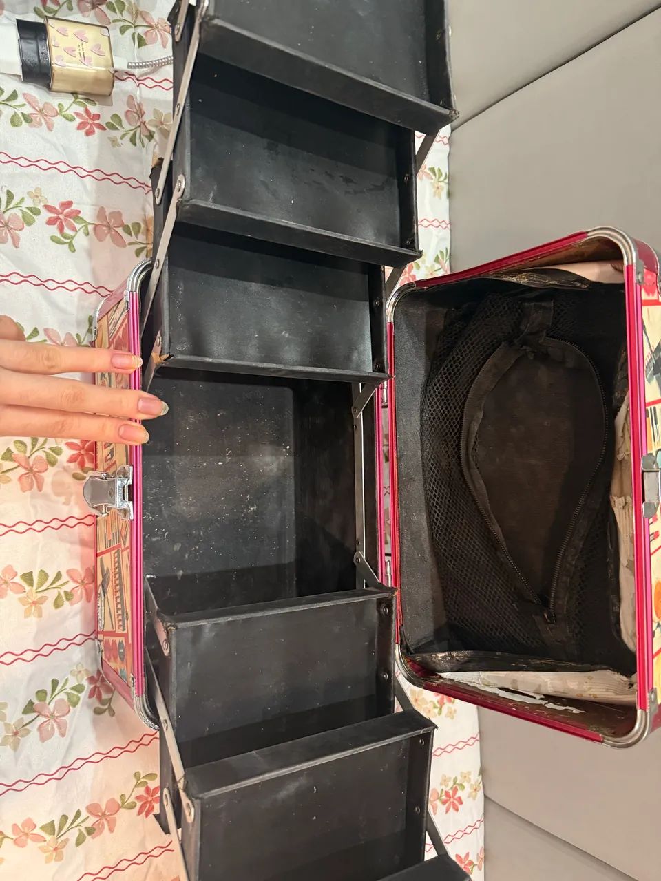 Maleta de maquiagem - Foto 4