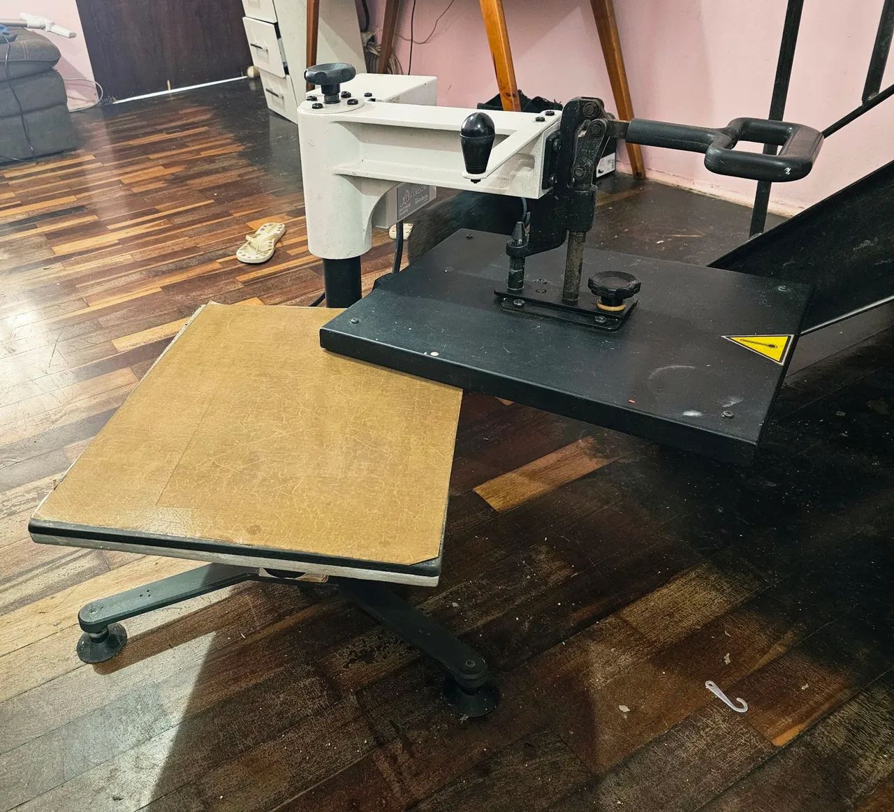 Prensa Térmica Transfer Metalnox ELI 110V - Foto 4