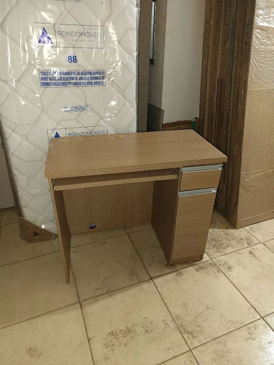 Mesinha Escrivaninha 