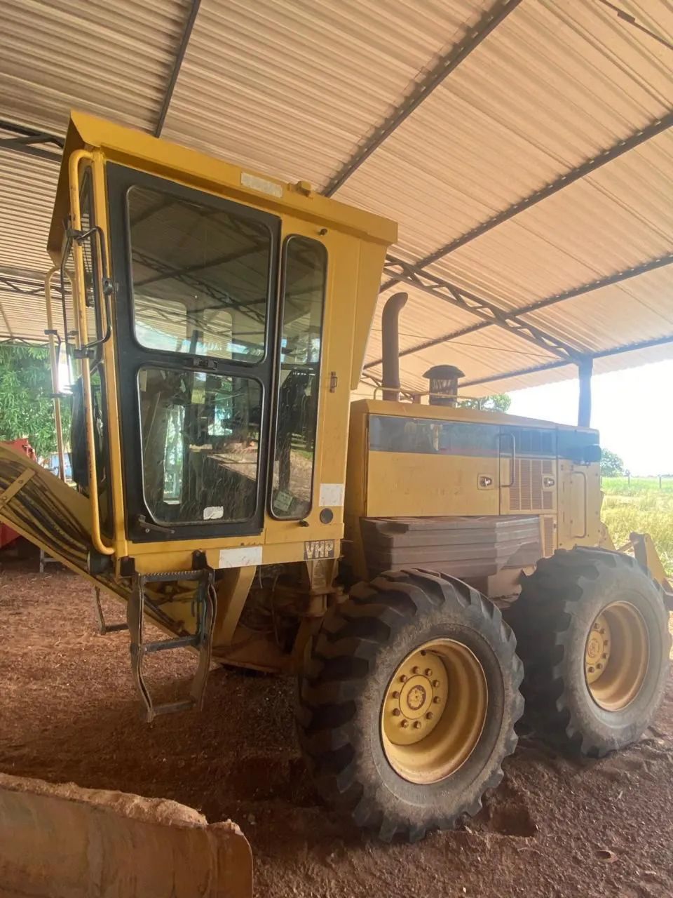 Moto Niveladora/ Patrola Caterpillar 140H - Foto 3