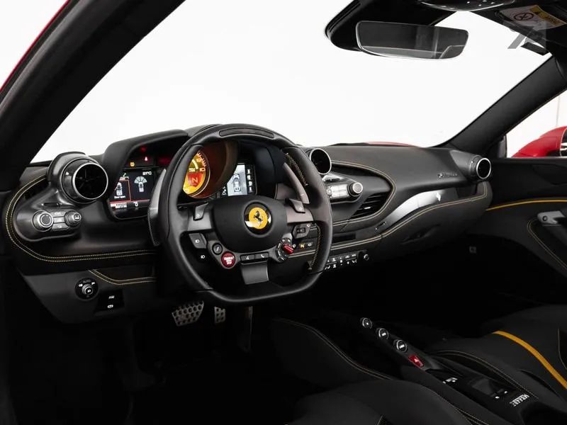 Ferrari F8 Spider 3.9 V8 Bi-Turbo 720cv, foto 5 de 20