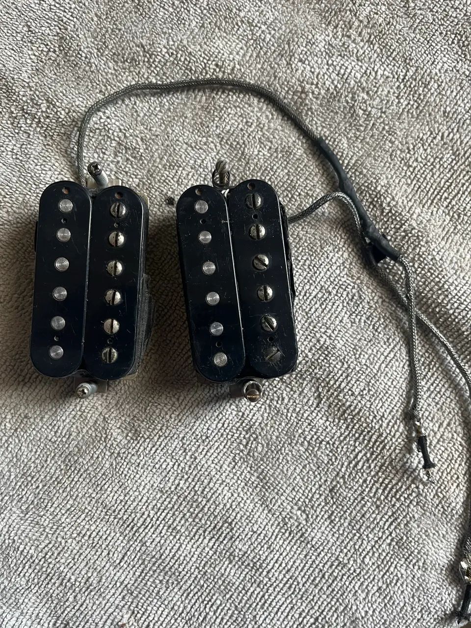  Captadores Gibson 490r e 498t