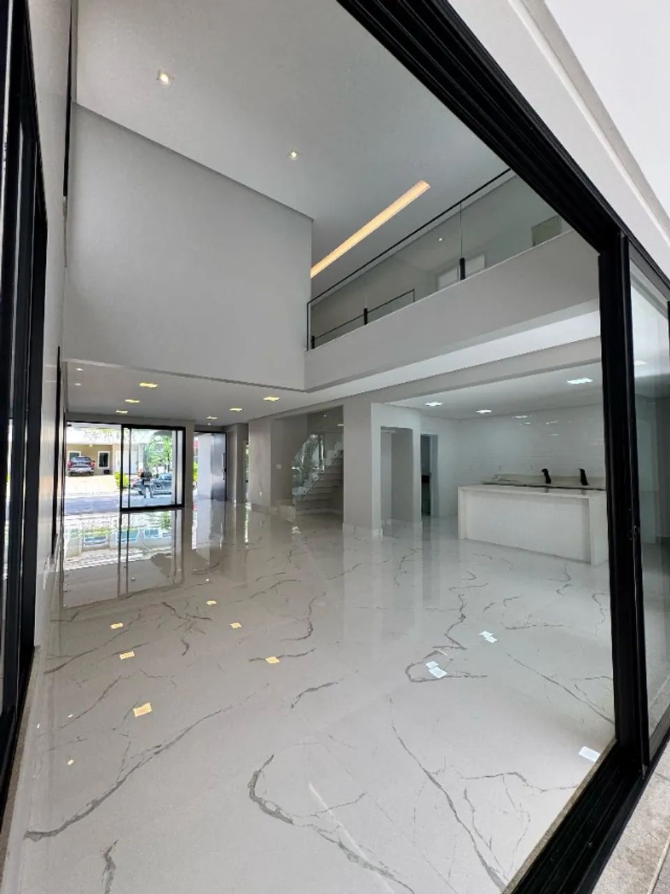 BELÍSSIMA CASA NO RENAISSANCE, 5 SUÍTES  - Foto 5