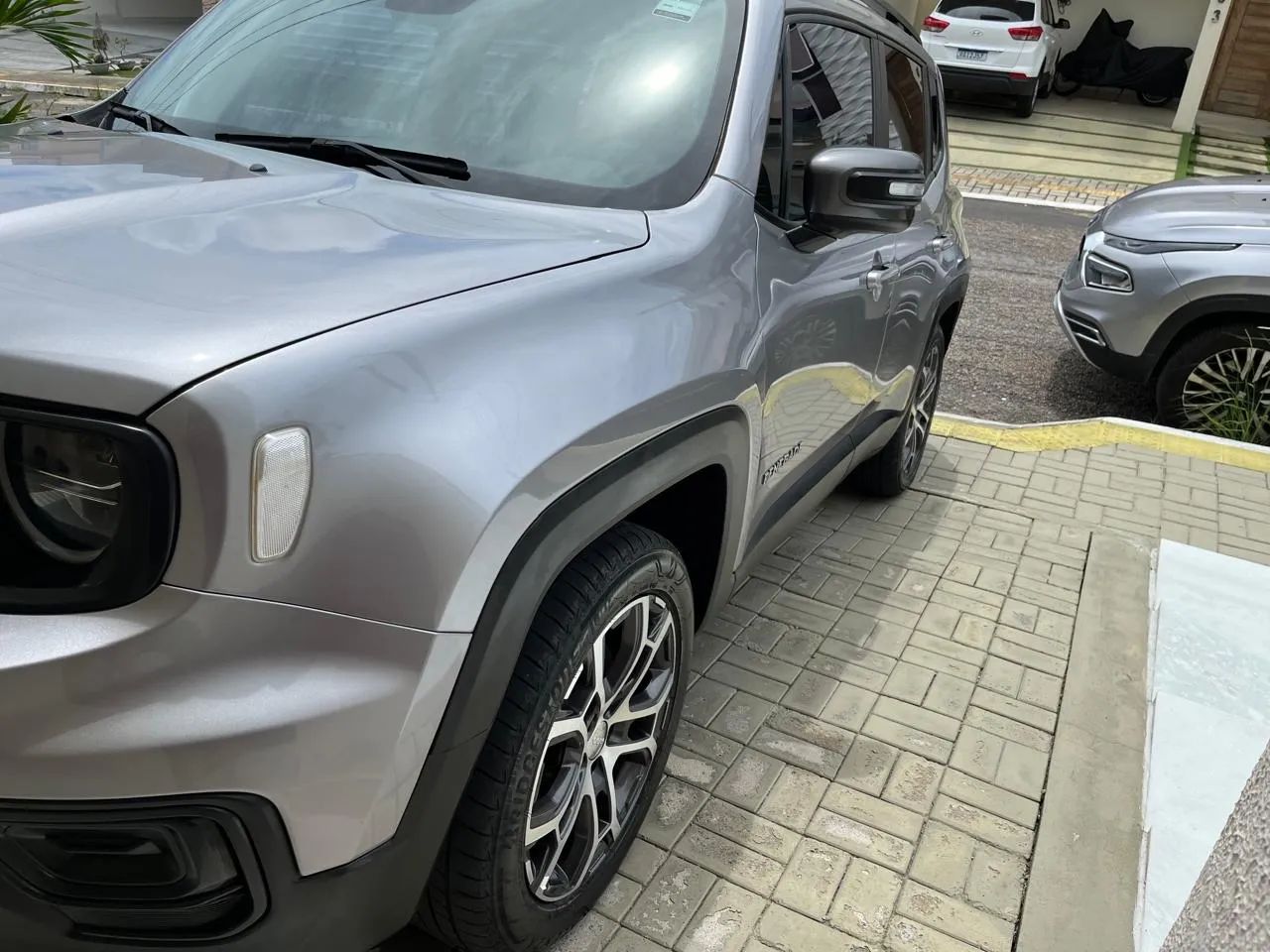 Jeep Renegade 2023