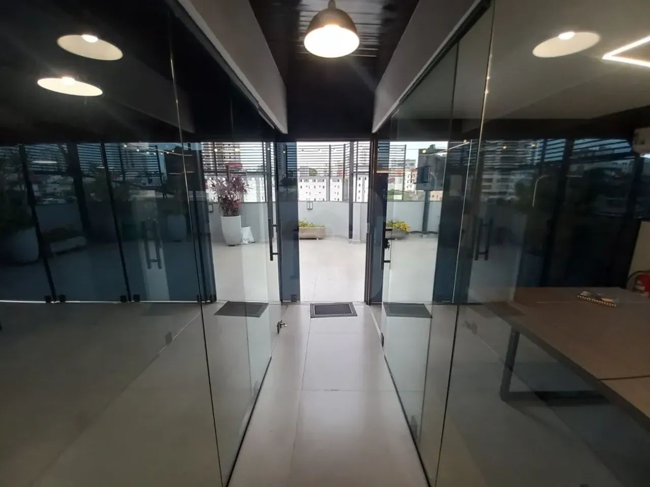 Sala comercial para locação no bairro Saraiva - Foto 4
