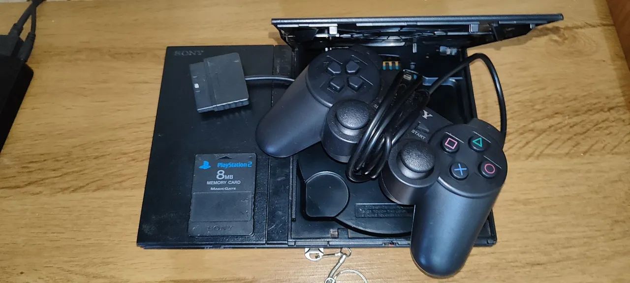Playstation 2 slim 