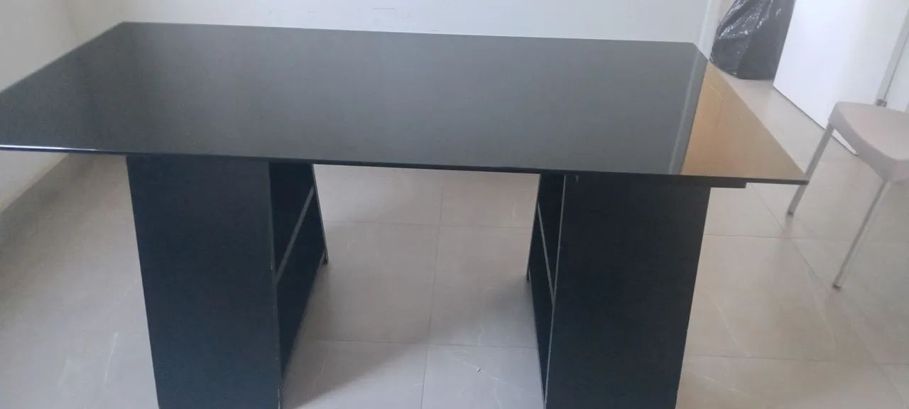 Mesa  para escritório tampo de vidro  - Foto 4