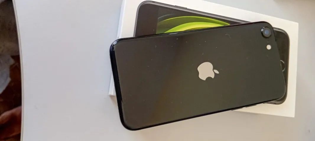 Celular iPhone SE - Foto 2
