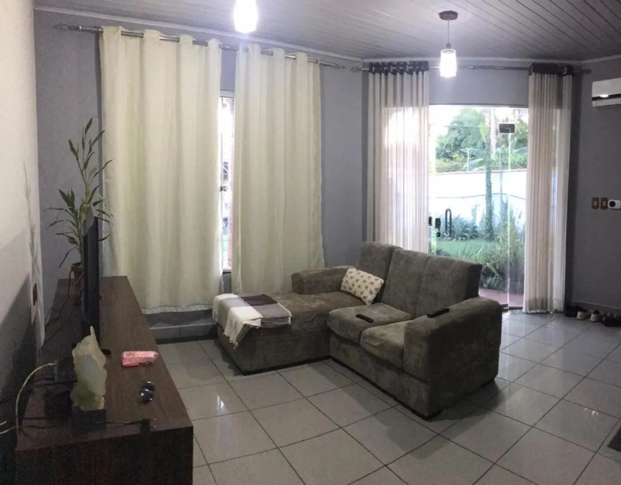 Vendo Casa PRONTA PARA FINANCIAR - bairro Village - 1 suíte e 2 quartos  - Foto 3