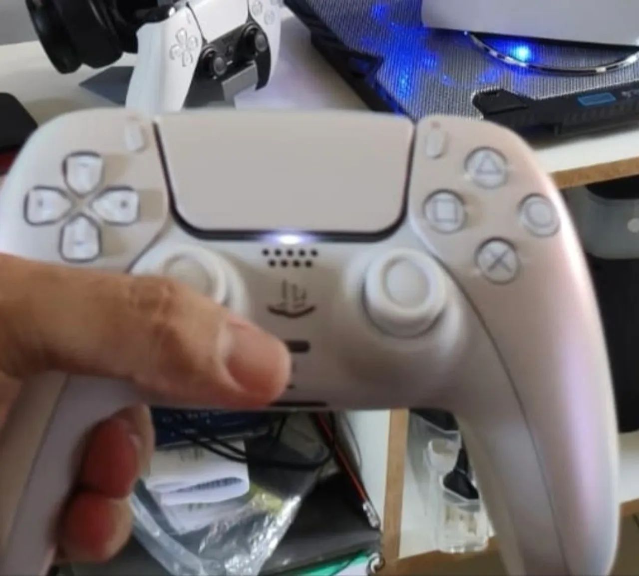 Controle PS5 Pearl (ESTADO DE ZERO) - Foto 2