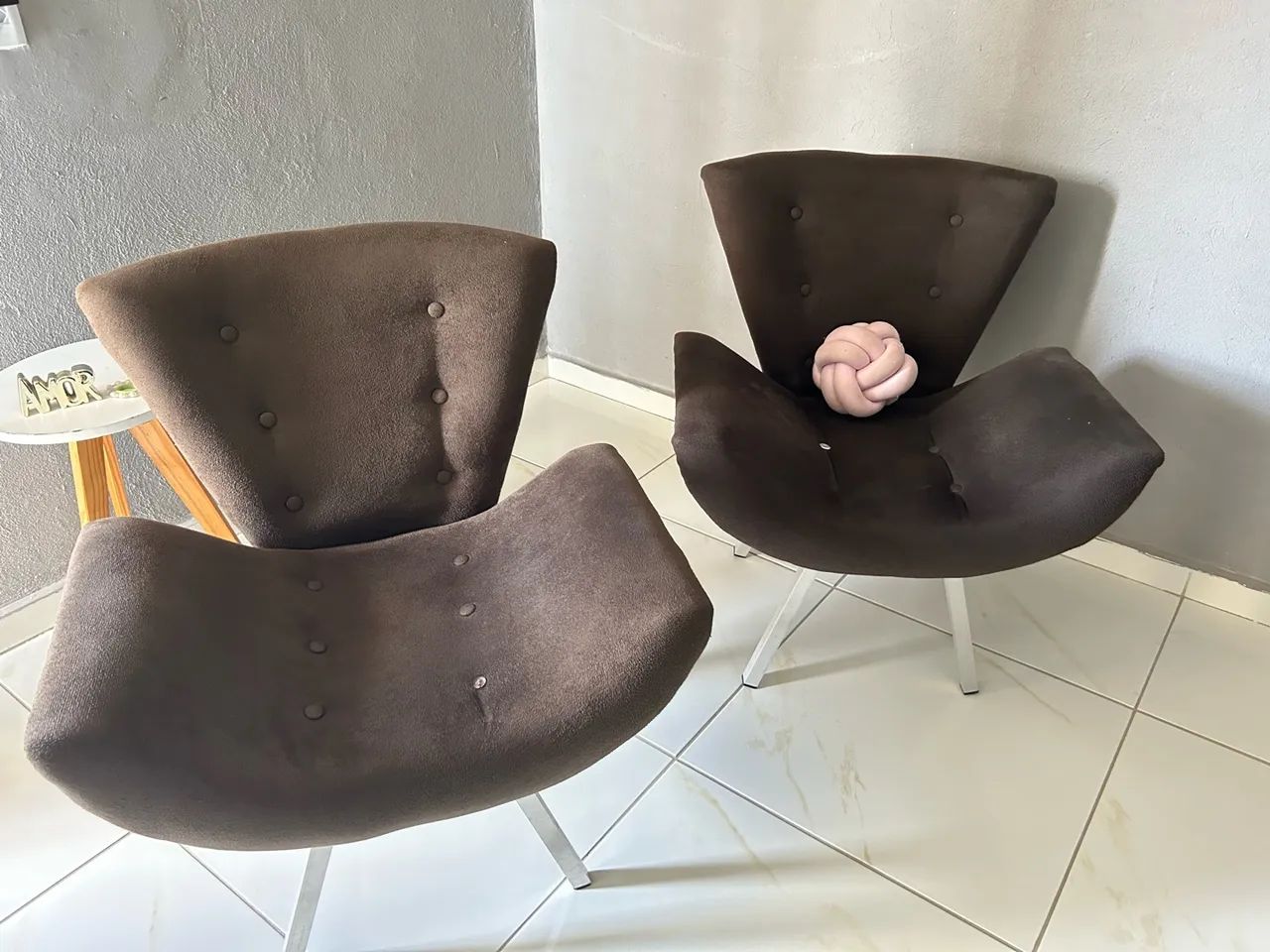 Vendo conjunto sofá e poltrona  - Foto 2