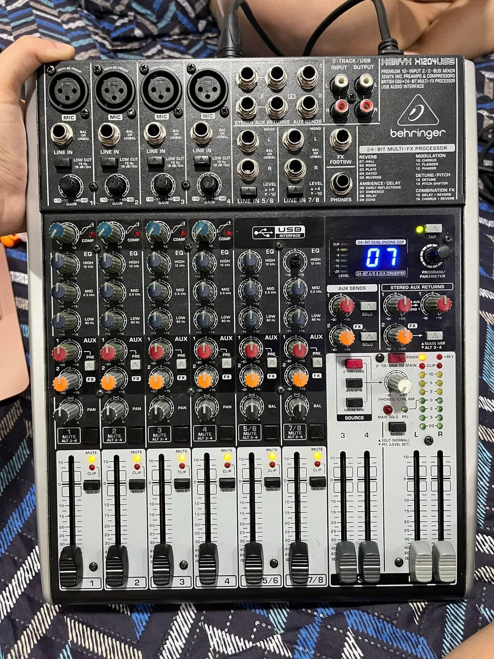 behringer xenyx x1204usb