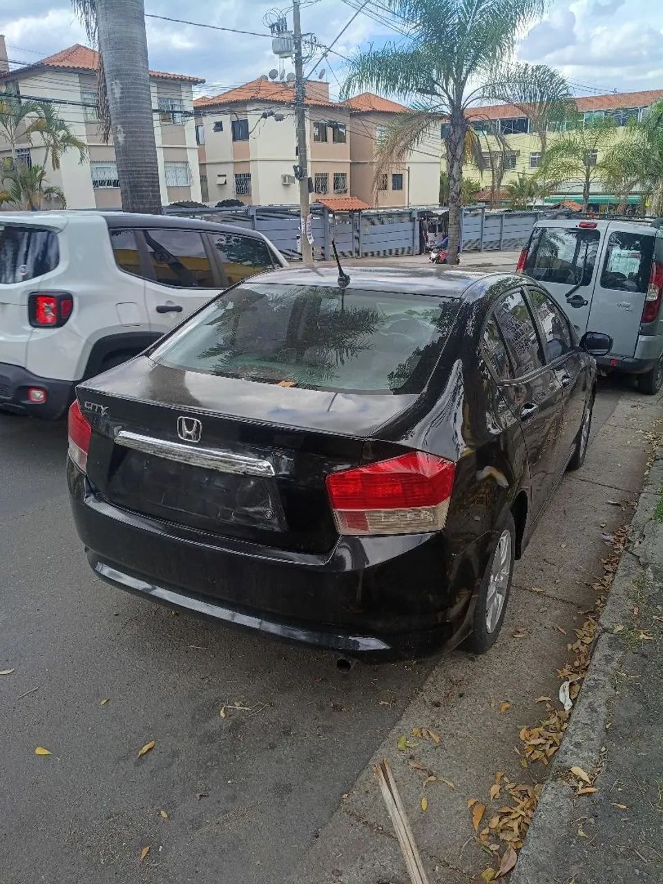 Honda City 1.5 LX 16V FLEX 4P MANUAL 2011