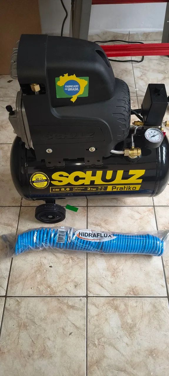 Compressor de ar 25 litros Schutz novo 