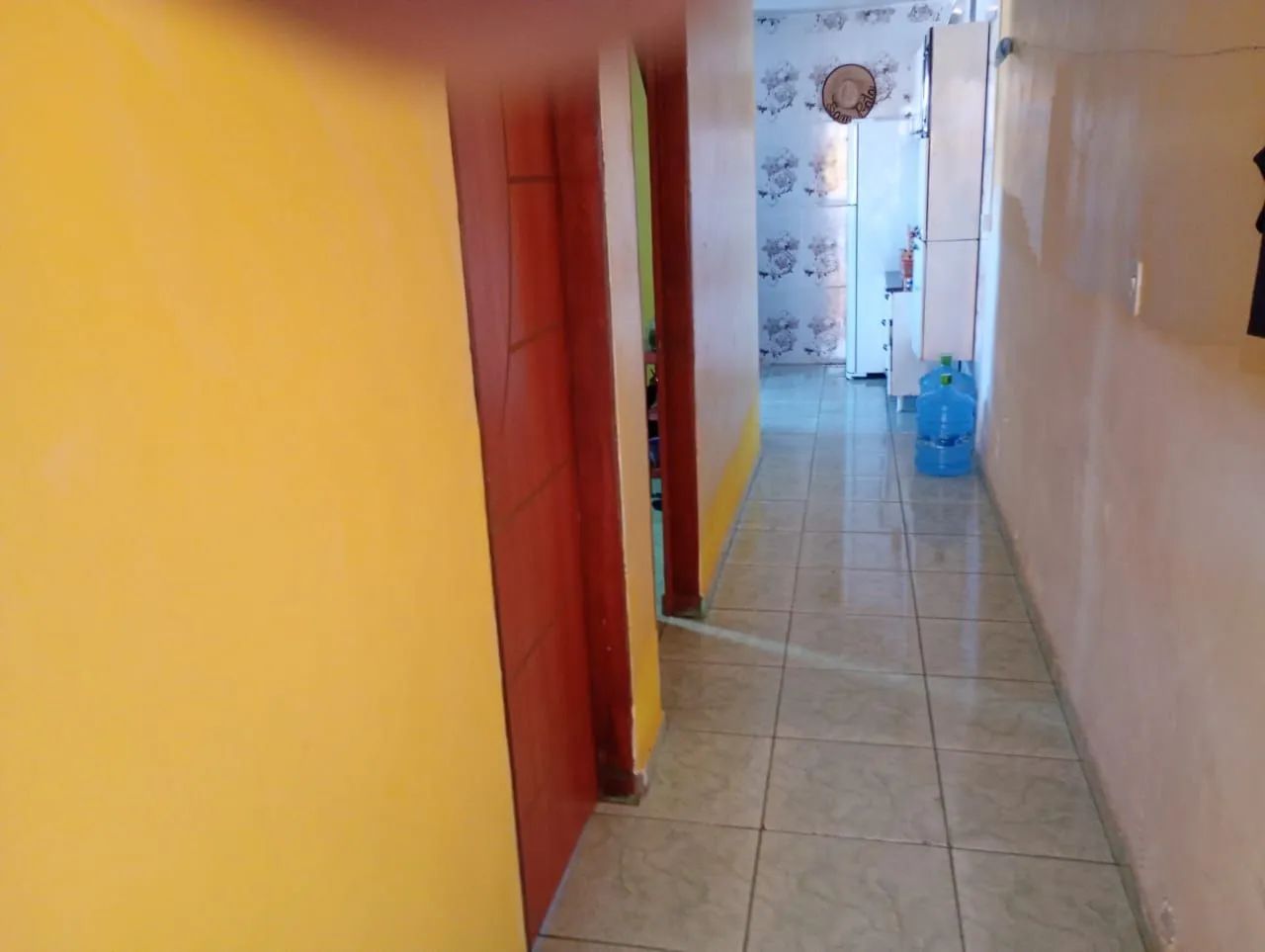 Casa Zumbi 3 - 2 quartos, 1 banheiro 