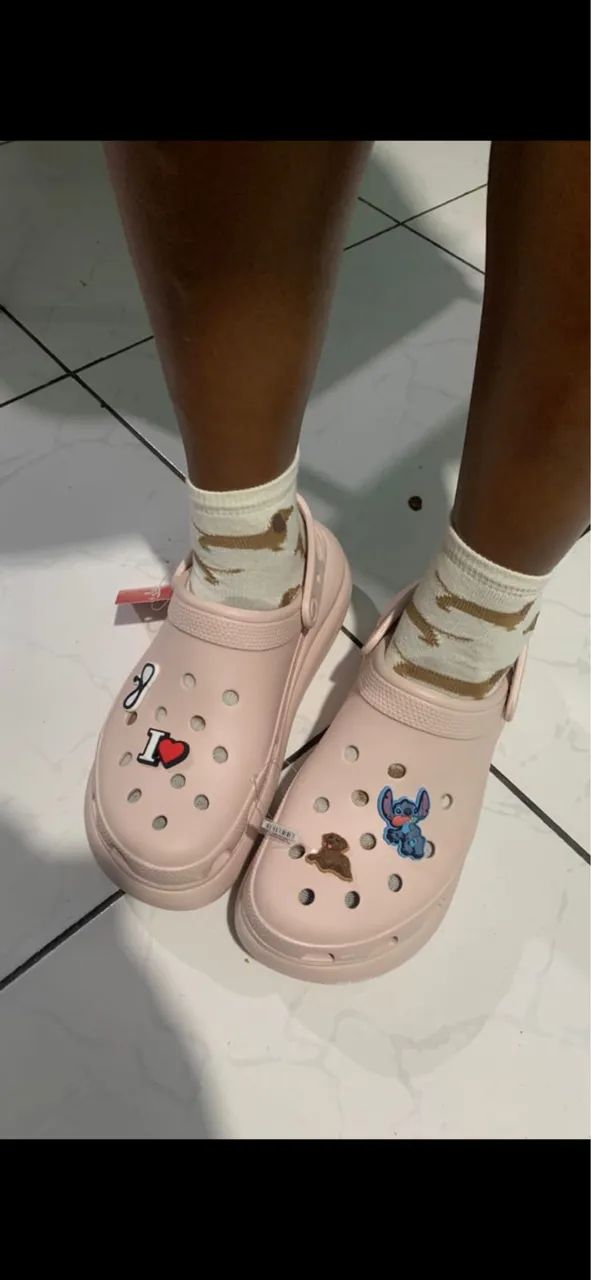 crocs