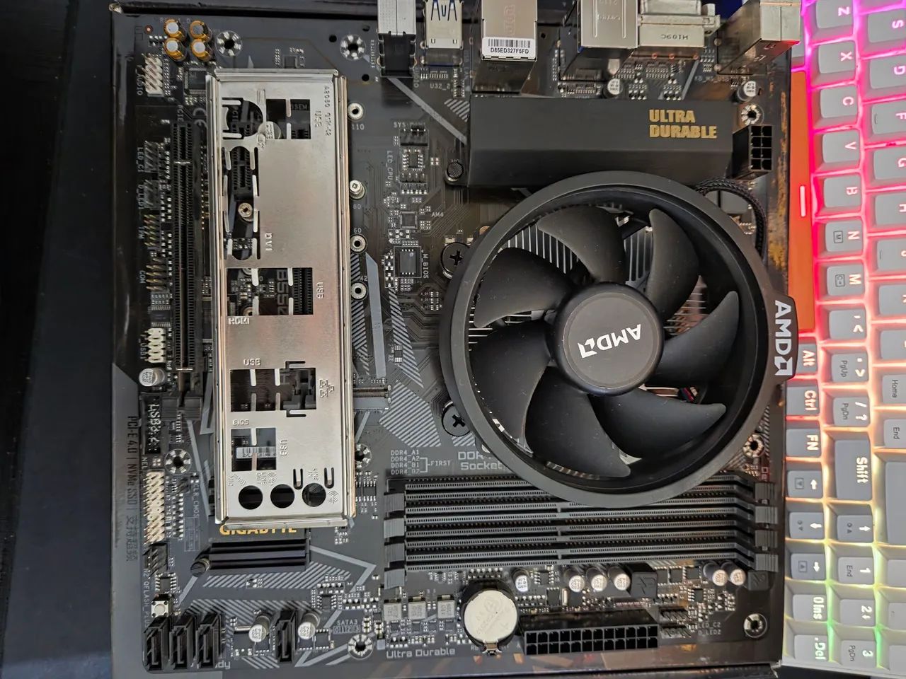 kit Ryzen 5 3600 + b550m ds3h gigabyte  - Foto 3