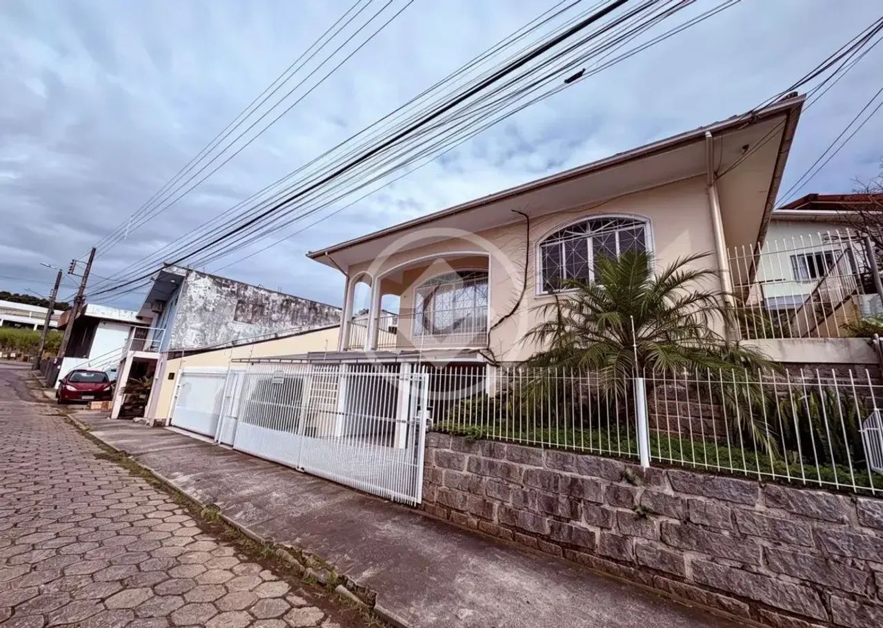 CASA - Capoeiras - DP-344911