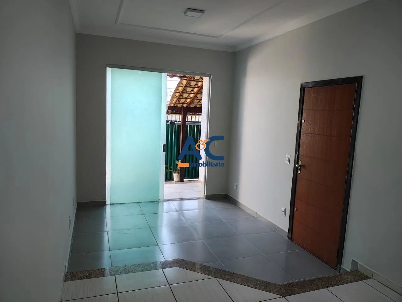 Casa 03 quartos no bairro Santa Mônica - Foto 4
