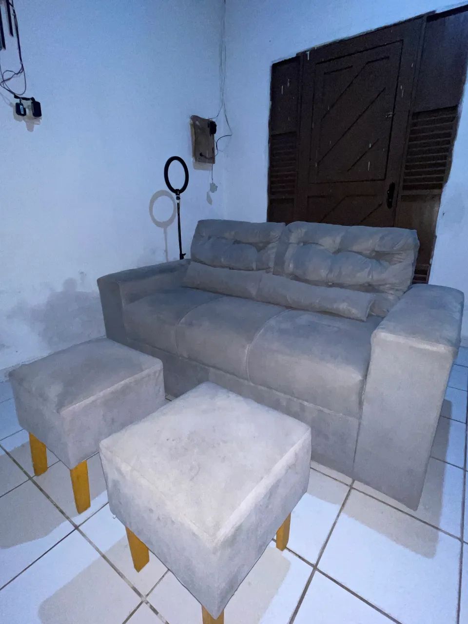 TWO-SEATER SOFA + TWO PUFFS436600617766103041