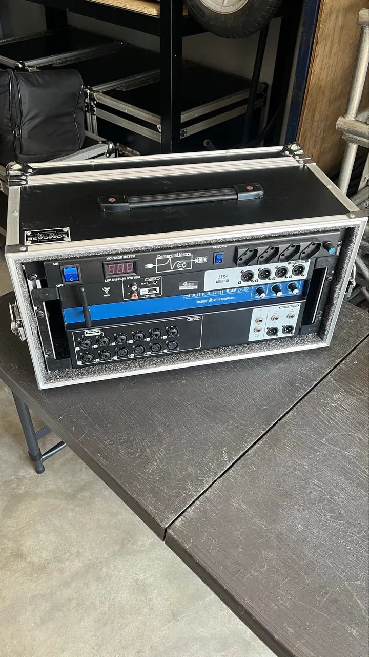 Mesa digital soundcraft Ui16 com Case hard - Foto 3