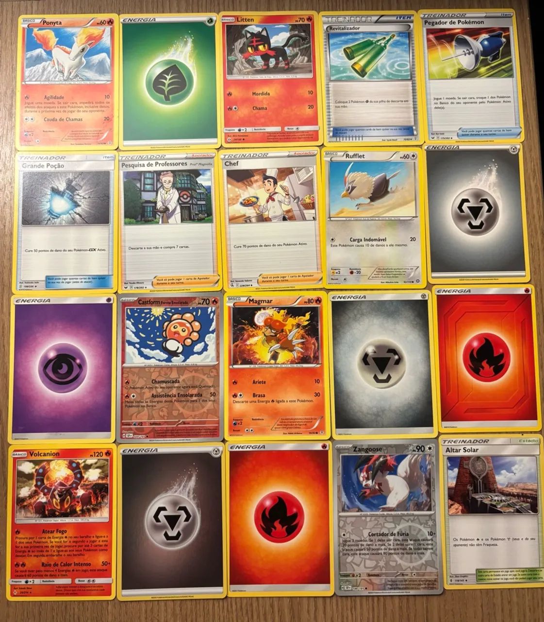 50 cartas Pokémon  - Foto 2