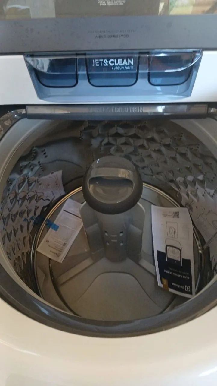 ((Nova) Máquina de lavar 18kg Electrolux 