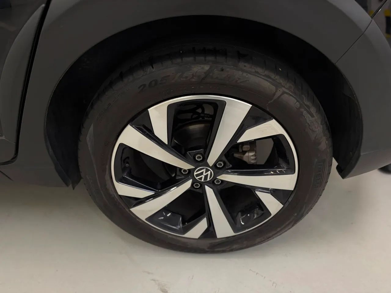 Volkswagen Nivus Highline 1.0 200 TSI Flex Aut., foto 14 de 14