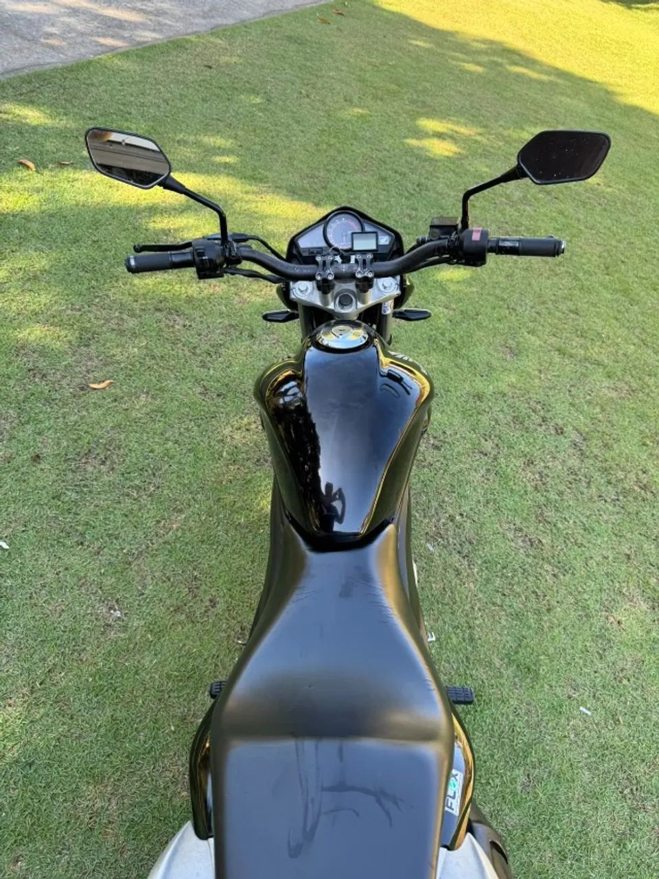 Honda CB 300R - Foto 4