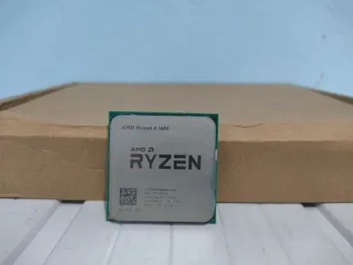 Processador AMD Ryzen 5 1600 6 Núcleos AM4