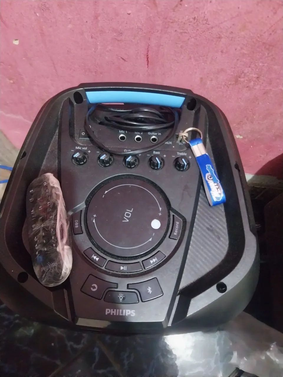 Vendo som Philips 1300w