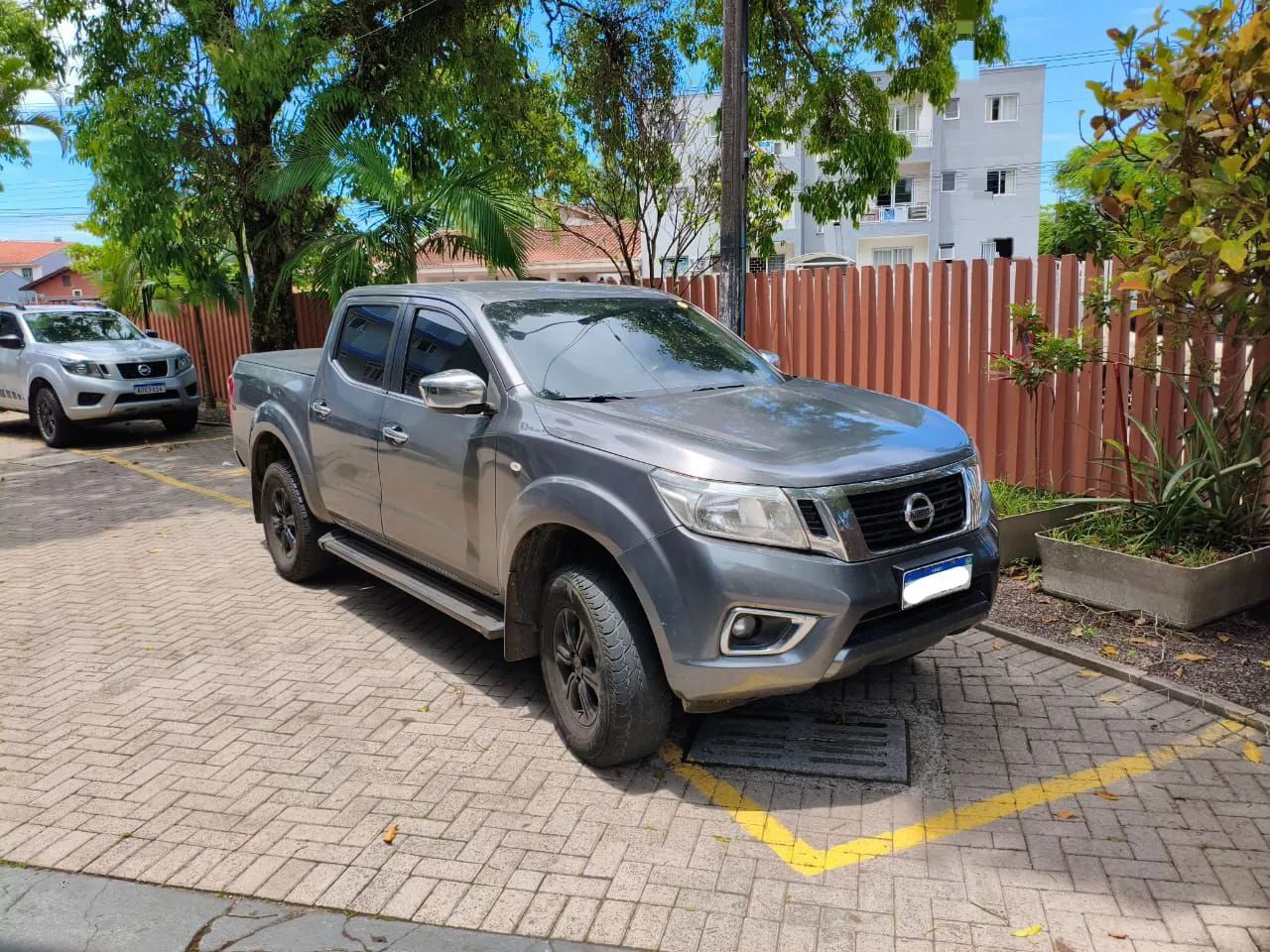 Nissan Frontier Frontier SE CD 4x4 2.3 Bi-TB Diesel Aut. 2018