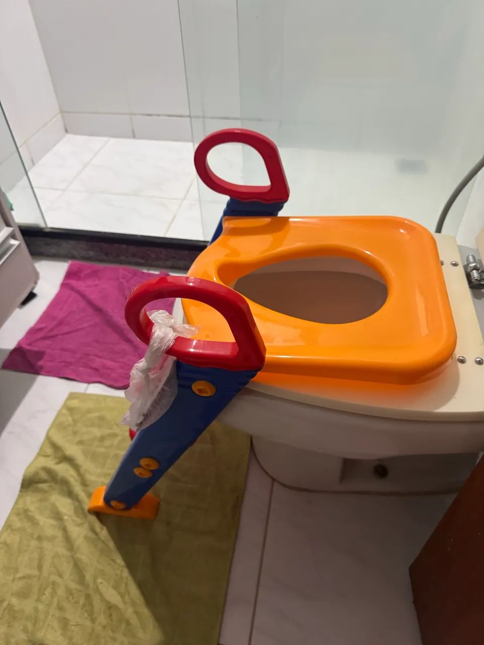 Redutor de Vaso Infantil com Escadinha - Foto 2