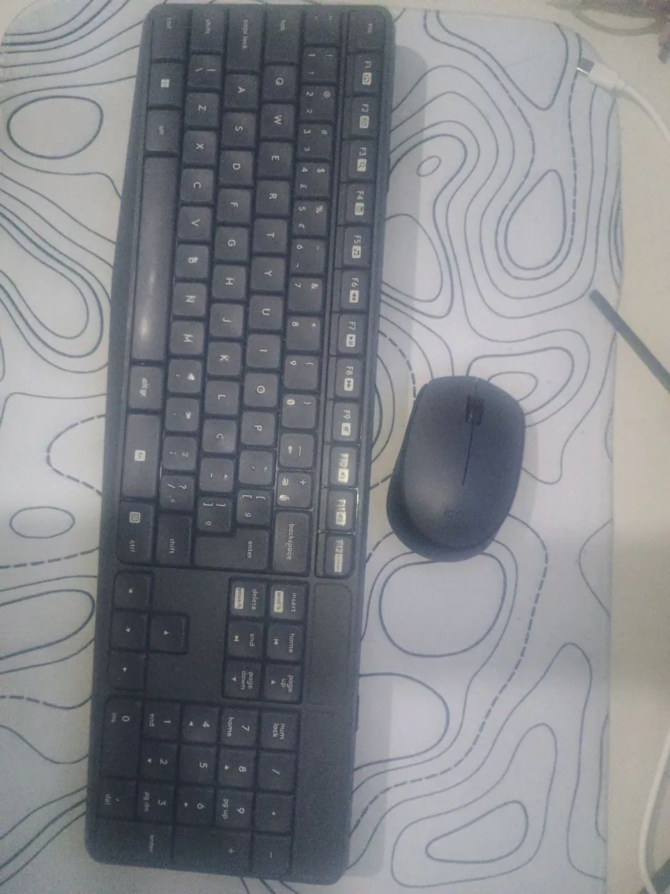 ? KIT LOGITECH TECLADO + MOUSE SEM FIO ?