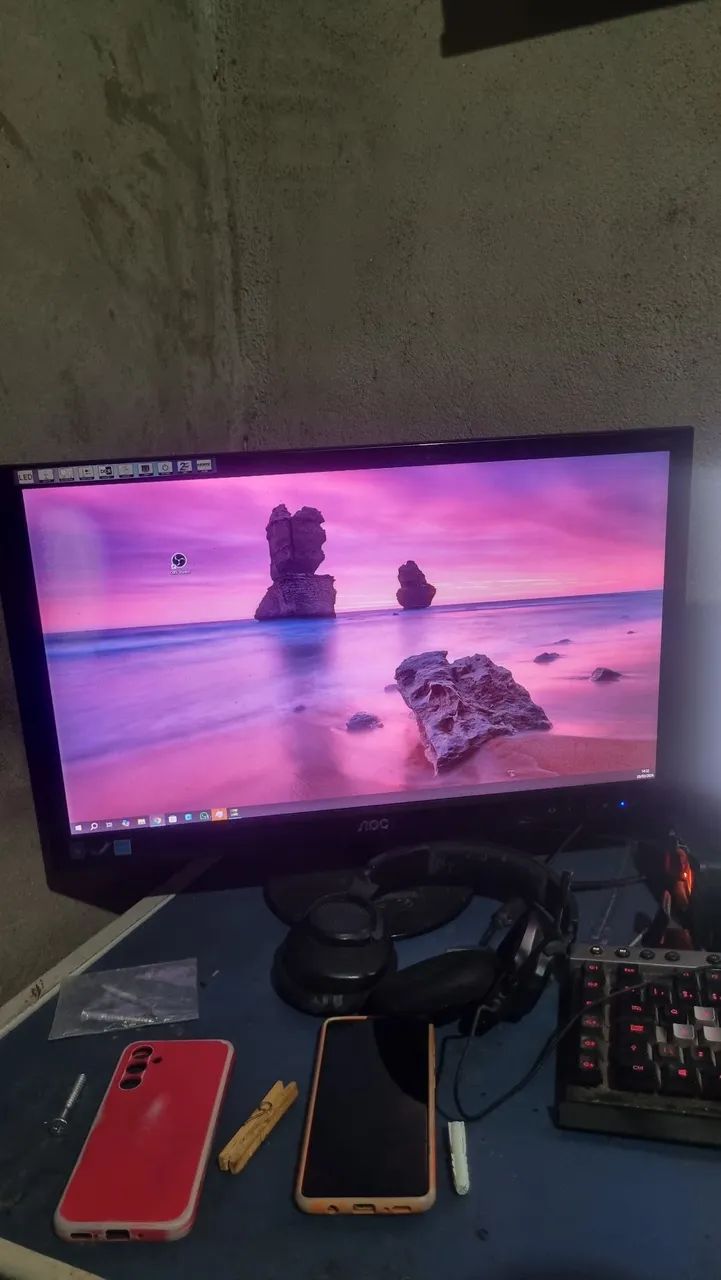 Monitor AOC E2351FH 