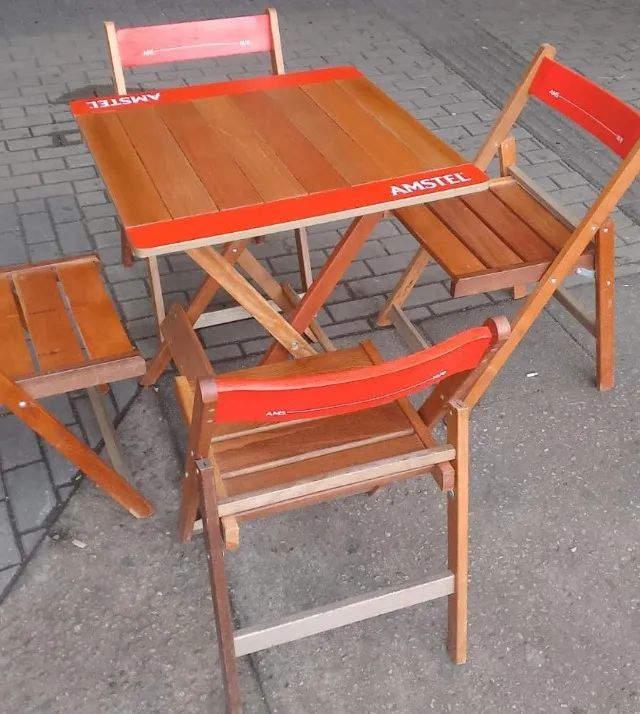Conjunto de Mesa e Cadeiras Dobráveis em Madeira - Foto 3