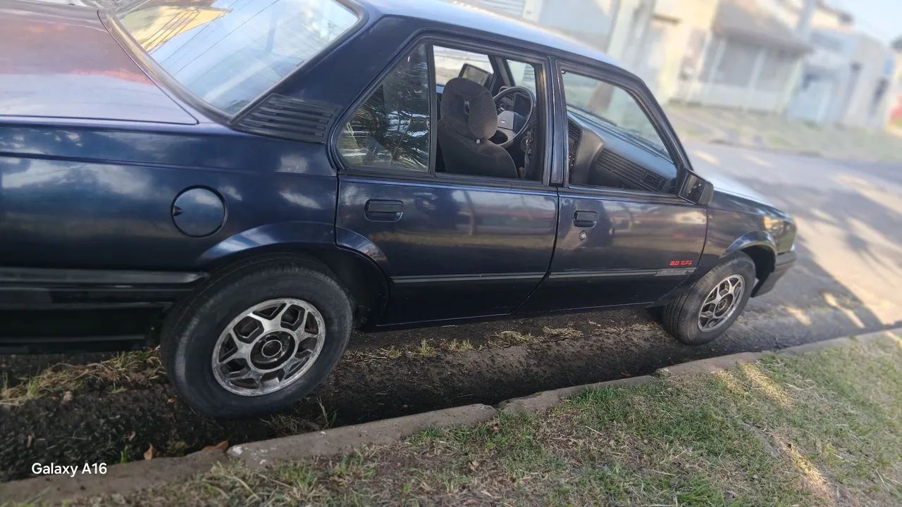 Chevrolet Monza Sl/e SR 2.0 1993 - Foto 4