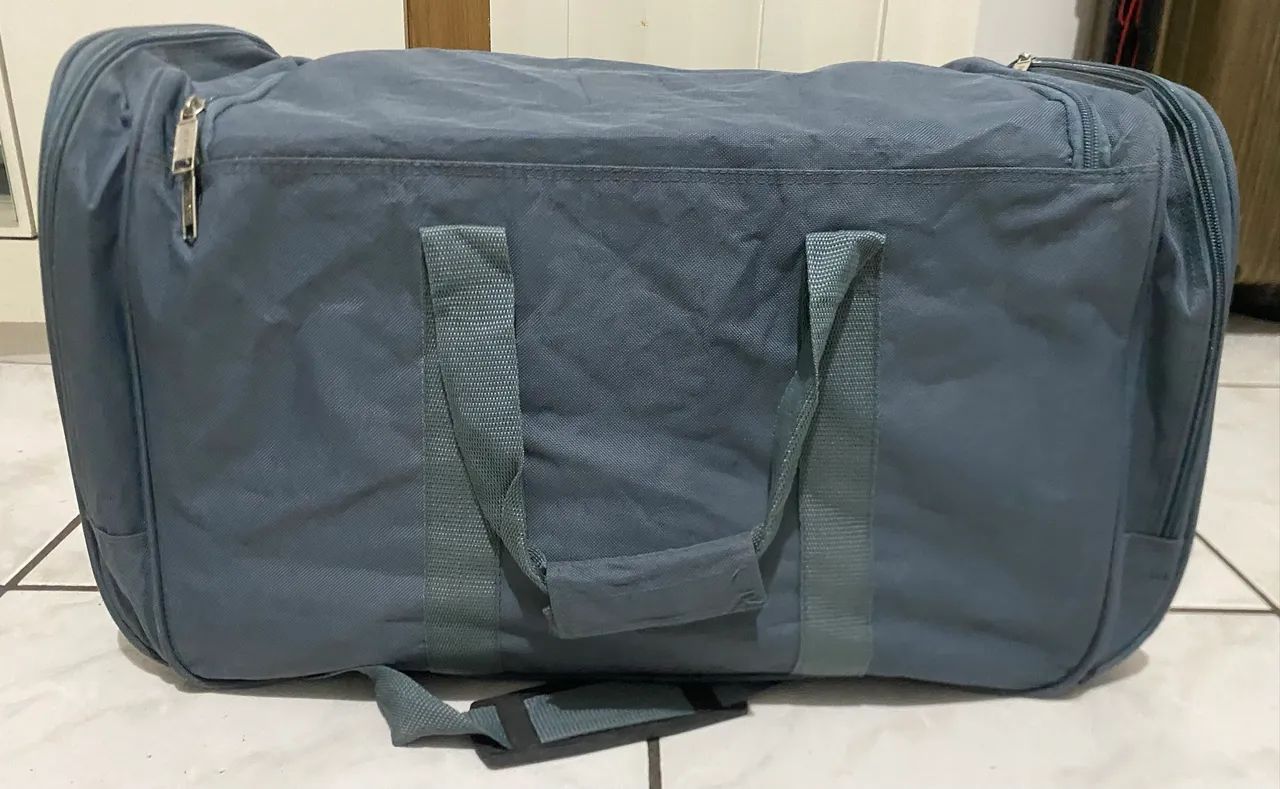 Mala Bolsa de Viagem Luxcel Grande com Vários Bolsos - Super Espaçosa e Resistente! - Foto 4
