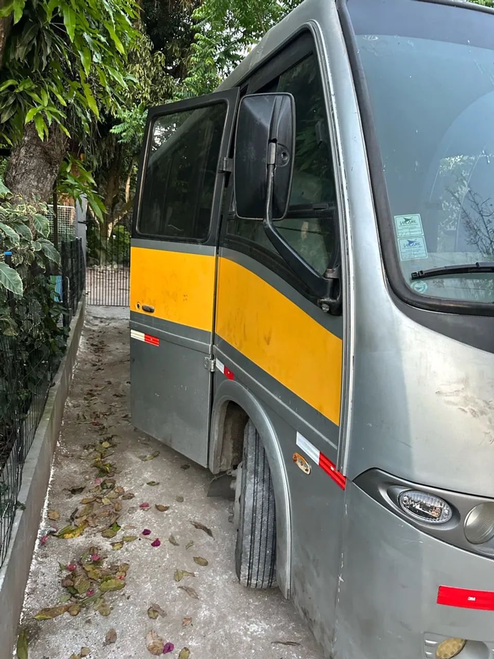 VENDO MICROÔNIBUS TODO REVISADO! - Foto 3