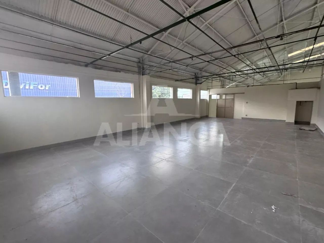 Barracão para aluguel, Custódio Pereira, Uberlândia - Foto 3